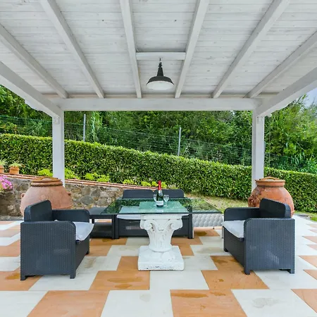 Al Melo By Interhome * San Gennaro
